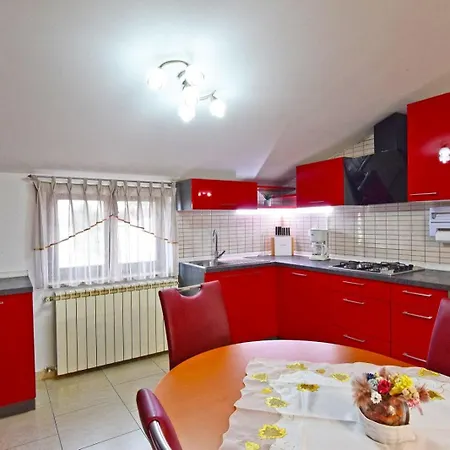 Apartment Levak 2 Pula